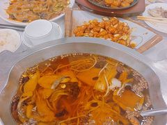 -鑫巴蜀小镇 · 水煮鱼专研店(玉桥店)