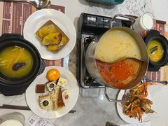 -金马门国际美食百汇(珞喻路店)