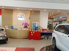 -上海中汽一汽丰田4S店(月星环球港店)