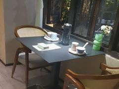 -桥边小楼·手工云南菜·古城观景小楼