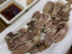 -清真·玛丽亚新疆菜主题餐厅(浙江中路店)