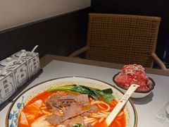-鑫花溪牛肉米粉(凤凰街创始总店)