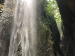 -龙水峡地缝景区