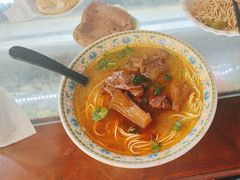 -金杨拉面王小吃面馆·牛三宝面·红烧牛肉粉