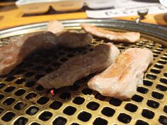 -唯成•韩国炭火烤肉 유성고기