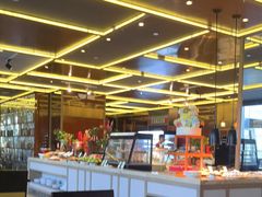 -大中华希尔顿酒店-念自助餐·嗨啤·小龙虾
