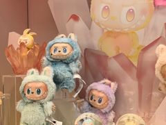 -泡泡玛特POPMART(K11购物中心店)