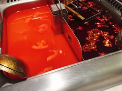 -海底捞火锅鲜切牛肉主题店(长寿路店)