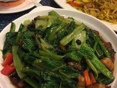 -荣发茶餐厅(龙琛路店)