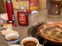 -阿婆情腊排骨火锅(金虹路店)