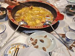 -牛得很·鲜牦牛肉烧烤·牛羊肉菌汤锅(康定店)