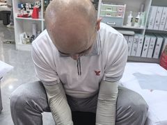 -郑远元专业修脚房(昌里东路店)