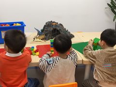 -斯坦星球青少儿编程机器人科学积木拼搭思维专注力科创竞赛规划(武汉凯德西城学习中心)