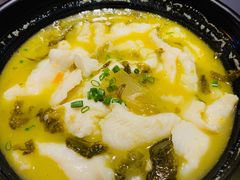 川府经典酸菜鱼-南小馆(迪士尼小镇店)