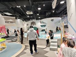 -MINI MARS KIDS CLUB亲子家庭中心(长宁天山店)