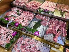 -哈哈碳都·牛肋条无限自助烤肉(宝龙店)