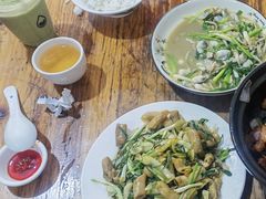 -海口滨海新村143号海南老字号炒菜店