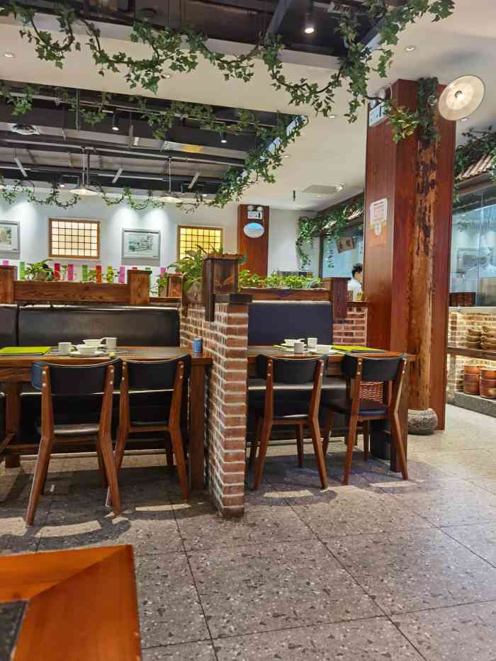 鹅城粤菜馆(万德庄店)-"和黑凤梨差不多 属于改良过后的粤菜 相对.