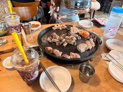 -江南猪肉商会无限续吃(弘大店)