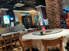 大堂-山玲湾新疆菜(立清路店)