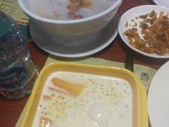 -香港仔茶餐厅(凤阳店)