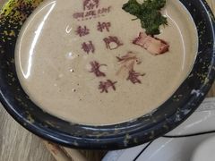 -洞庭洲·防空洞火锅·铜锅涮肉·烧烤(新百广场店)