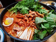 -青瓦餐厅·生鱼片·韩园烤肉(西塔店)