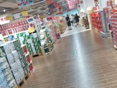-华冠折扣超市(长阳店)