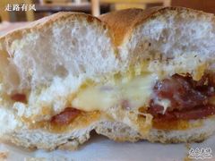 葡国肠芝士包-檀香山咖啡(洋酒专门店)