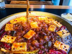 -王婆乔鲜鱼自助火锅(蜀汉路店)