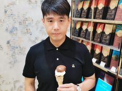 -VENCHI 闻绮(北京国贸商城店)