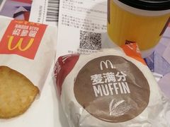 -麦当劳(轻轨曹杨路店)