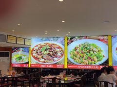 -川流不息·地道川菜·小龙虾(松东路店)