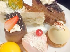 -唐拉雅秀酒店-西锦汇空中BBQ·思创餐厅