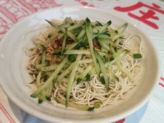 -肥肥虾庄·金牌油焖大虾(杨园滨江时代walk店)