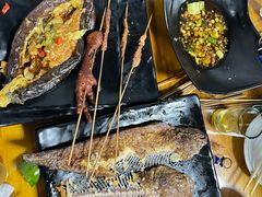 -兆辉木炭海鲜烧烤·海鲜小炒