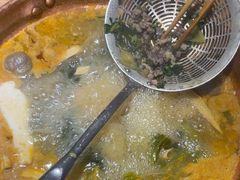 -洱火云南酸菜牛肉火锅(石景山当代商城店)