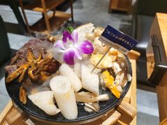 -一朵菌·野生菌探索家火锅(南亚店)
