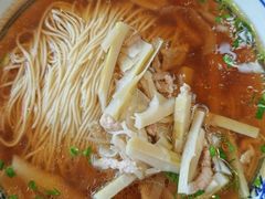 -聚笼鲜美食(凤凰街店)
