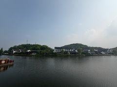 -鲁镇