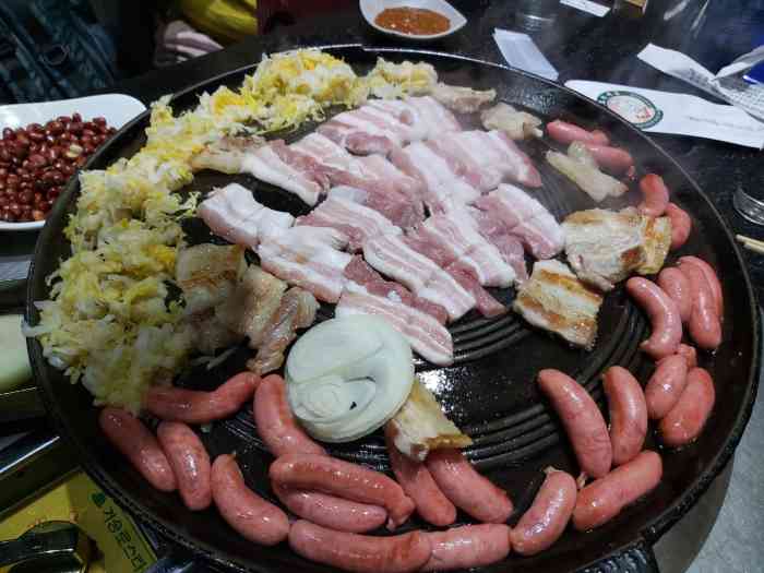 海花锅盖烧烤店-"听朋友推荐的,特意来打卡~2个人的话建议.