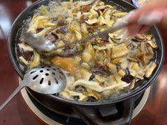 -菌之家·专业纯野生菌火锅·特色炒菌