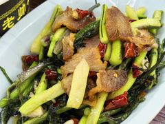 大蒜回锅肉-小民大排档(江汉路店)