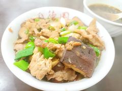 擂辣椒豆干炒肉盖码饭-百年德园(侯家塘店)