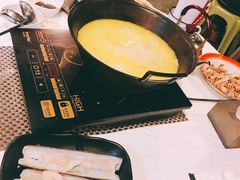 -鲜入围煮花胶鸡海鲜火锅