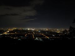 -鬼笑石后山停车场