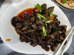 -蔼若春.传承三十年云南菜(金碧公园店)