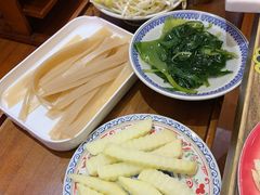 狼牙土豆-沸炉重庆老火锅(军事博物馆店)