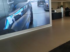 -上海冠松华奥奥迪4S店(张江店)