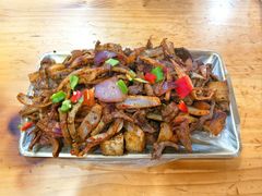 -老周炒拨拉(甘州总店)